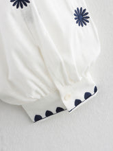Load image into Gallery viewer, Spring Autumn Embroidery Branch Floral Loose Collared Women Shirt Long Sleeve