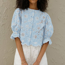 Load image into Gallery viewer, Women Embroidery Short Shirt Flared Sleeves Cropped Exposed Shirt Top