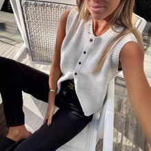 Load image into Gallery viewer, Knitted Vest Casual Maillard All Match Single Breasted Knitted Cardigan Top Women