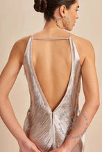Load image into Gallery viewer, Fashionable Tassel Halter Backless Dress Spring Summer