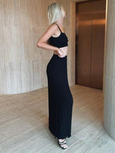 Load image into Gallery viewer, Knitted Camisole + Skirt Elegant Sleeveless Short Top Pleated Skirt Set
