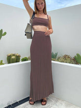 Load image into Gallery viewer, Knitted Camisole + Skirt Elegant Sleeveless Short Top Pleated Skirt Set