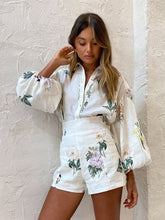 Load image into Gallery viewer, New style fresh floral ladylike temperament commuter long-sleeved shirt top high-waisted shorts suit