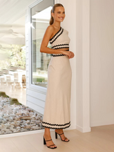 Load image into Gallery viewer, New women's elegant slant collar lace stitching dress
